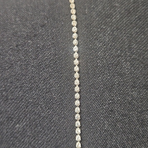 Vintage Rhinestone Tennis Bracelet - Picture 4 of 10
